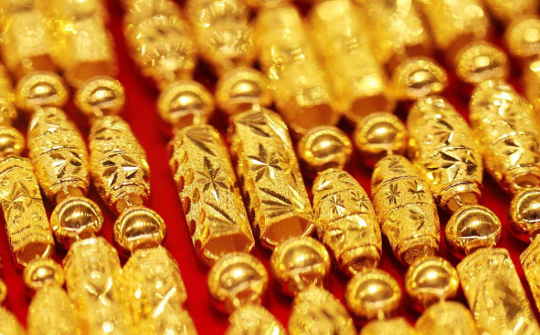 黄金饰品.jpg